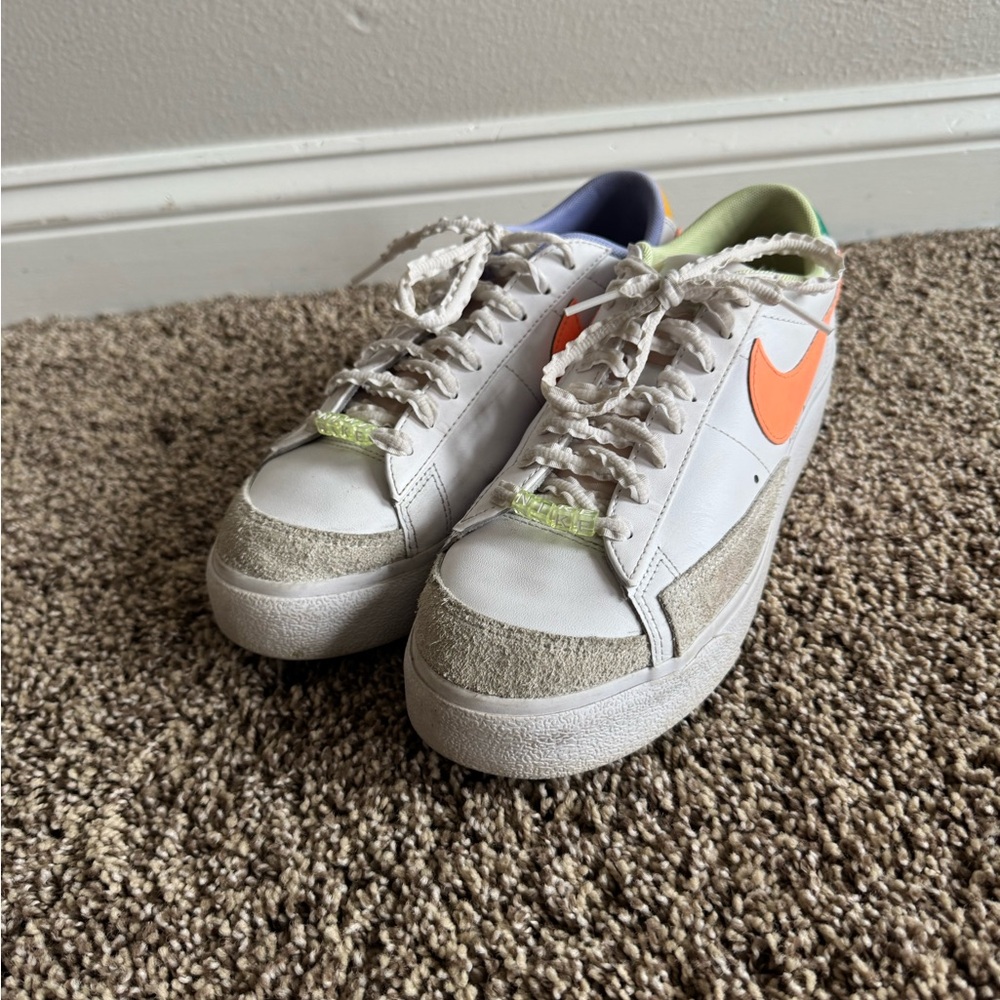 Nike White and Orange Sneakers